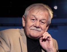 ilustra�n� foto: Minip�rty s Karlem ��pem